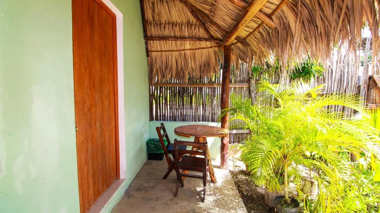 Hotel Cabanas Las Palmas Bacalar