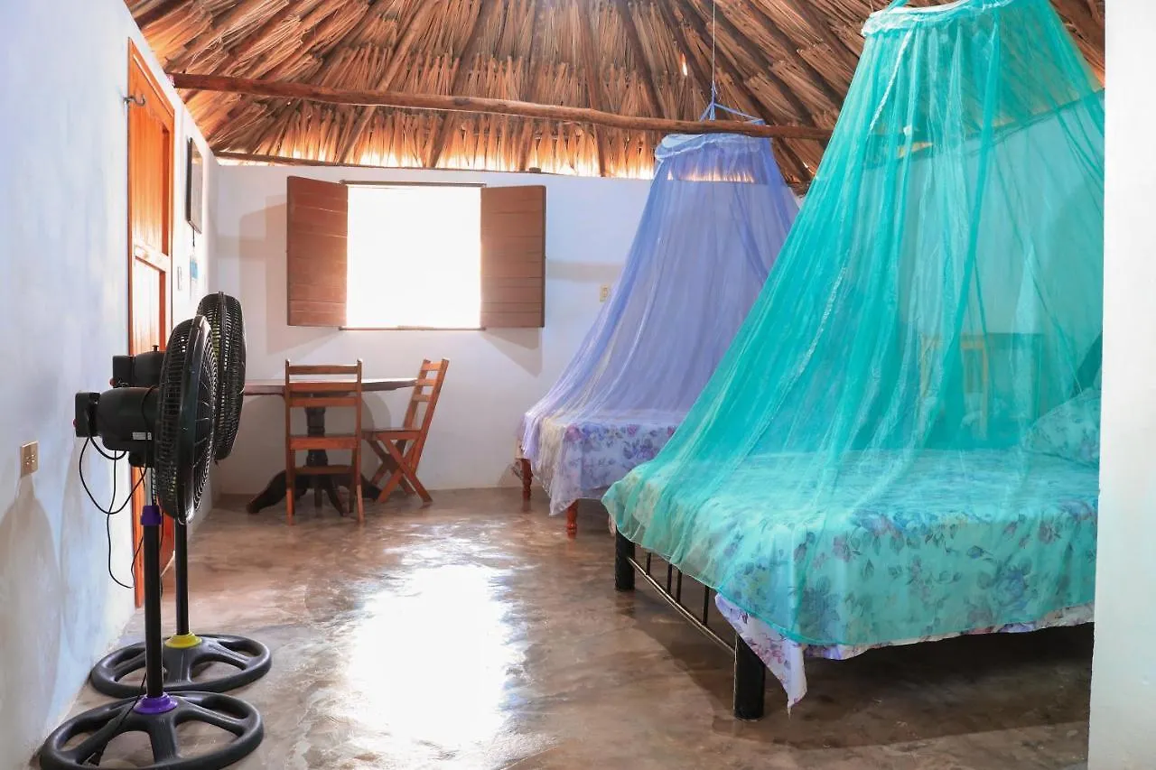 Cabanas Las Palmas Bacalar Μεξικό